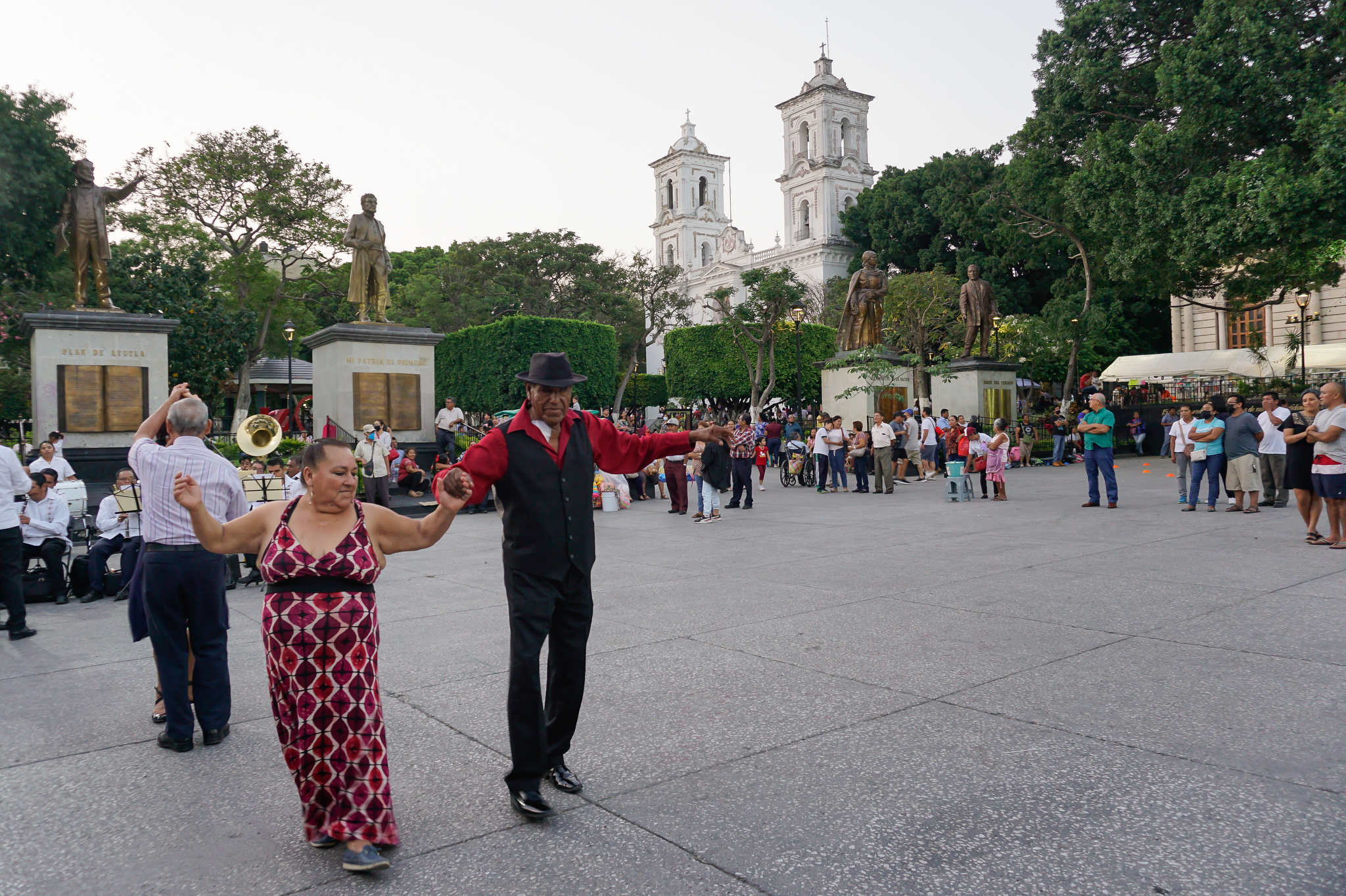 In a Mexican Town, Battling Cognitive Decline Means Getting Out on the Dance Floor