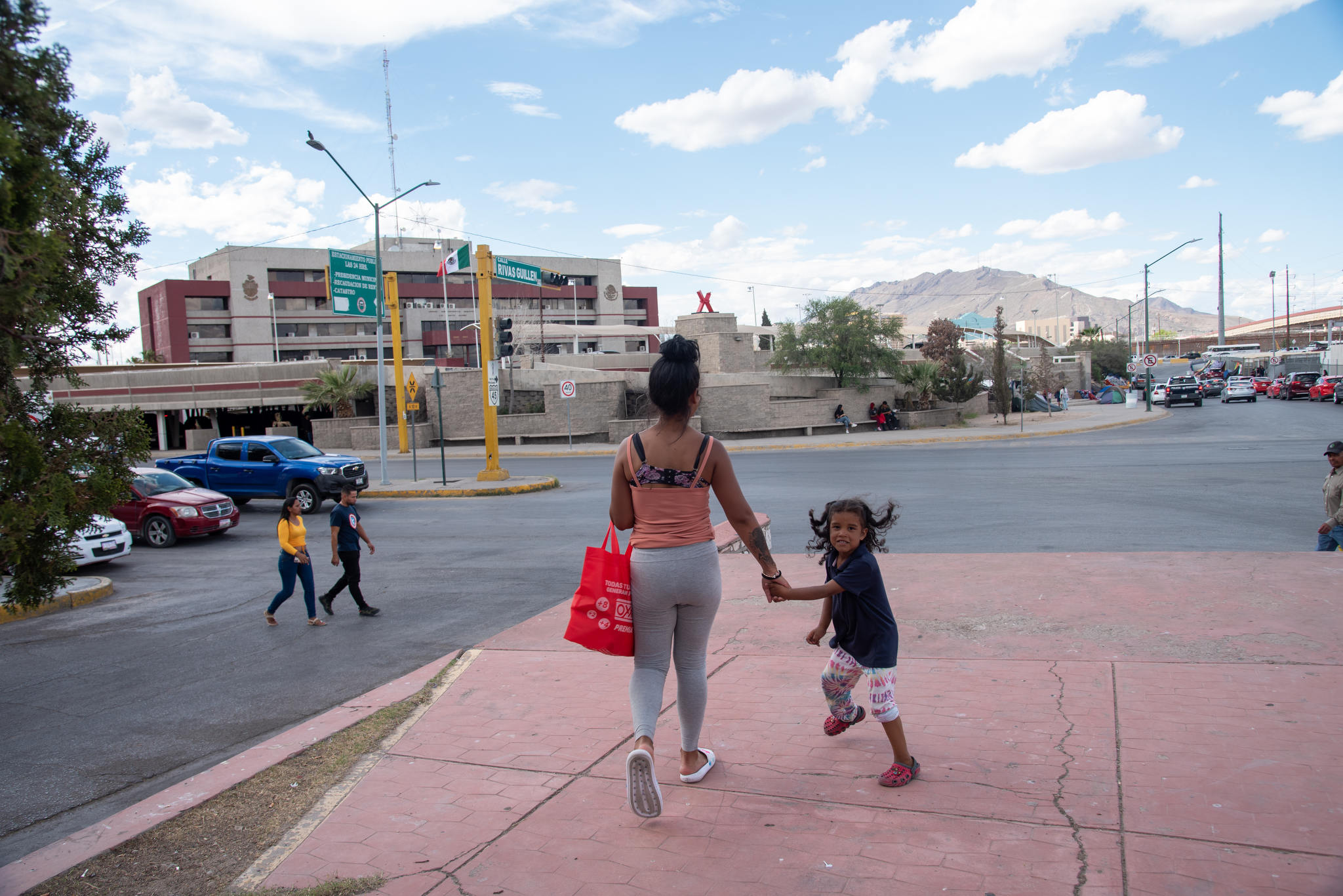In a Mexican Border Town, Migrants Face a Perilous Existence