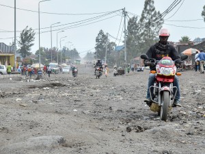 Long Delays in Fixing DRC City’s Roads Lead Citizens to Suspect Misuse of Taxes