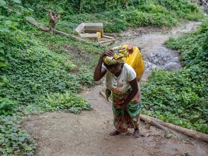 Water Scarcity Creates Hardship for DRC Community, But Some Find Opportunity Instead