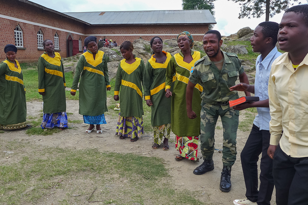 Sounds of Solidarity: Choir Practice Brings the Military and the People Together in DRC