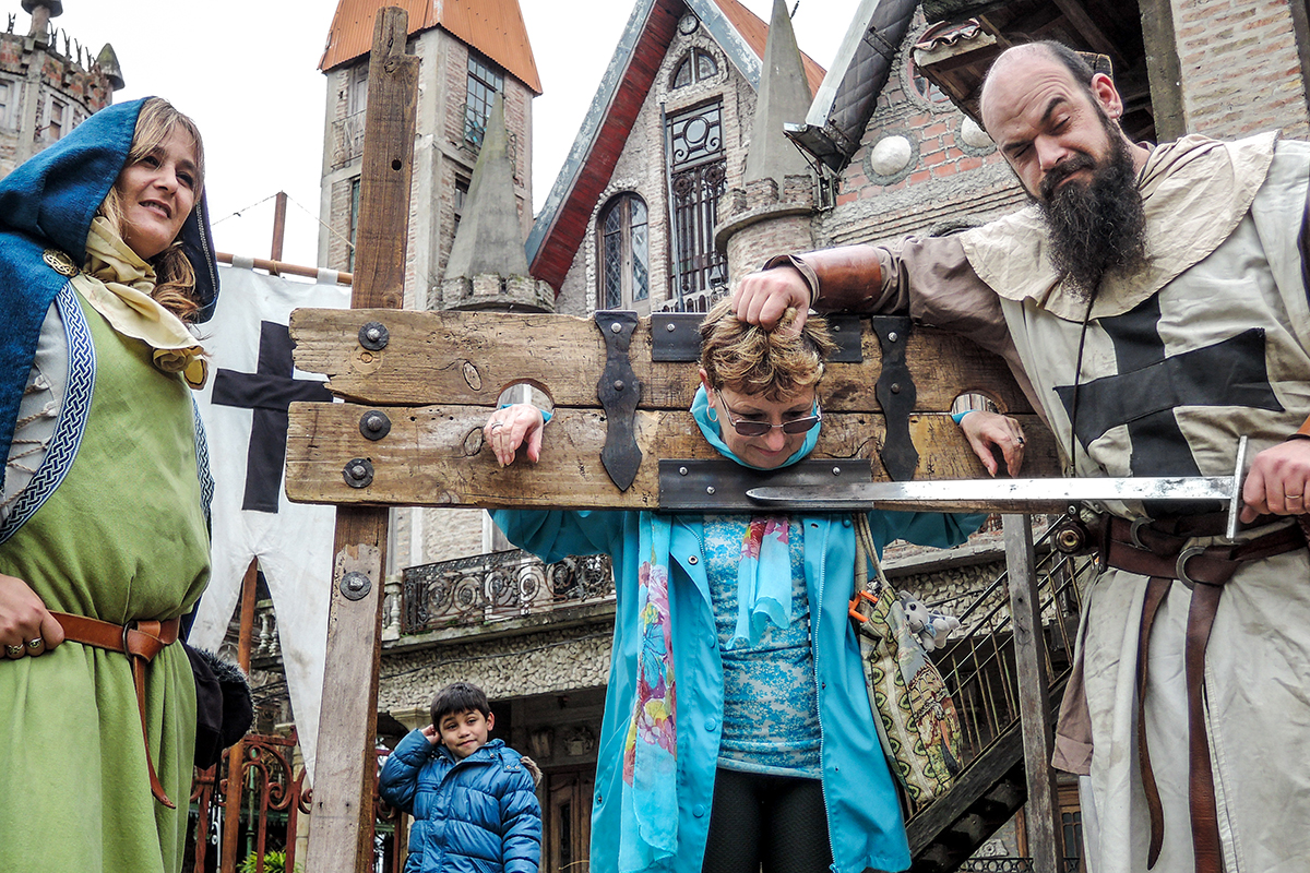 Buenos Aires Theme Park Delights by Mixing Modern and Medieval