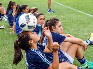 Argentine Women Football Players Show Resilience in Face of Barriers