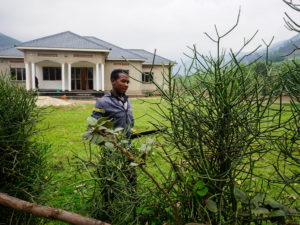 A Place to Stay: Landless Ugandans Turn To Housesitting
