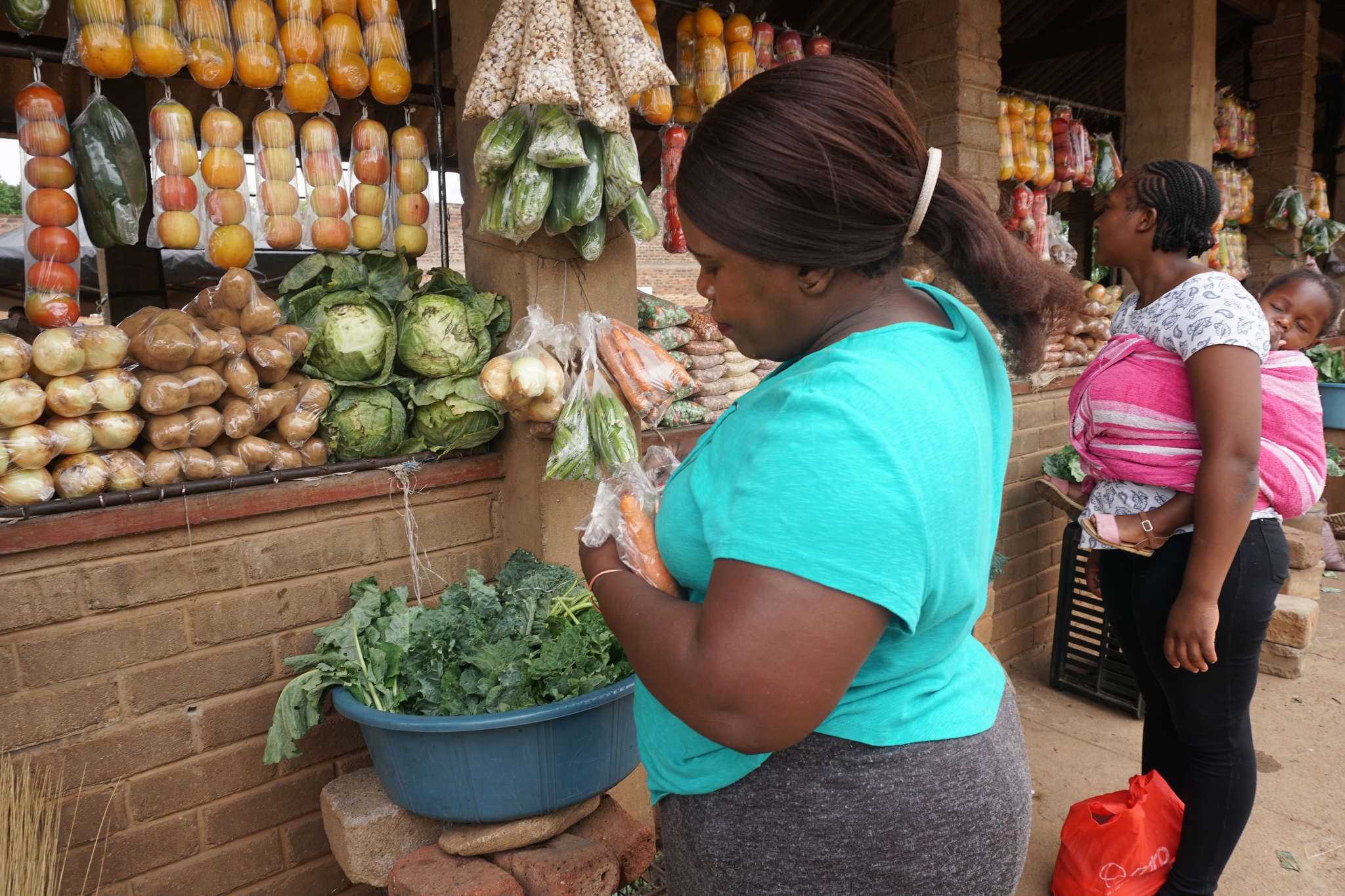 Return of Zambian Vendors Rattles Merchants in Victoria Falls
