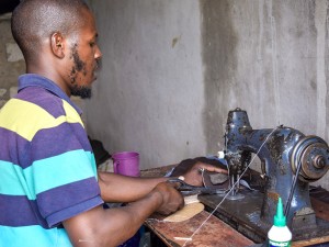 In a Backyard Zimbabwe Shop, Entrepreneur Brothers Make Shoes That Others Can Afford